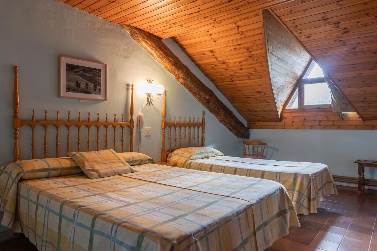 Hotel Cardós Ribera de Cardós Buitenkant foto