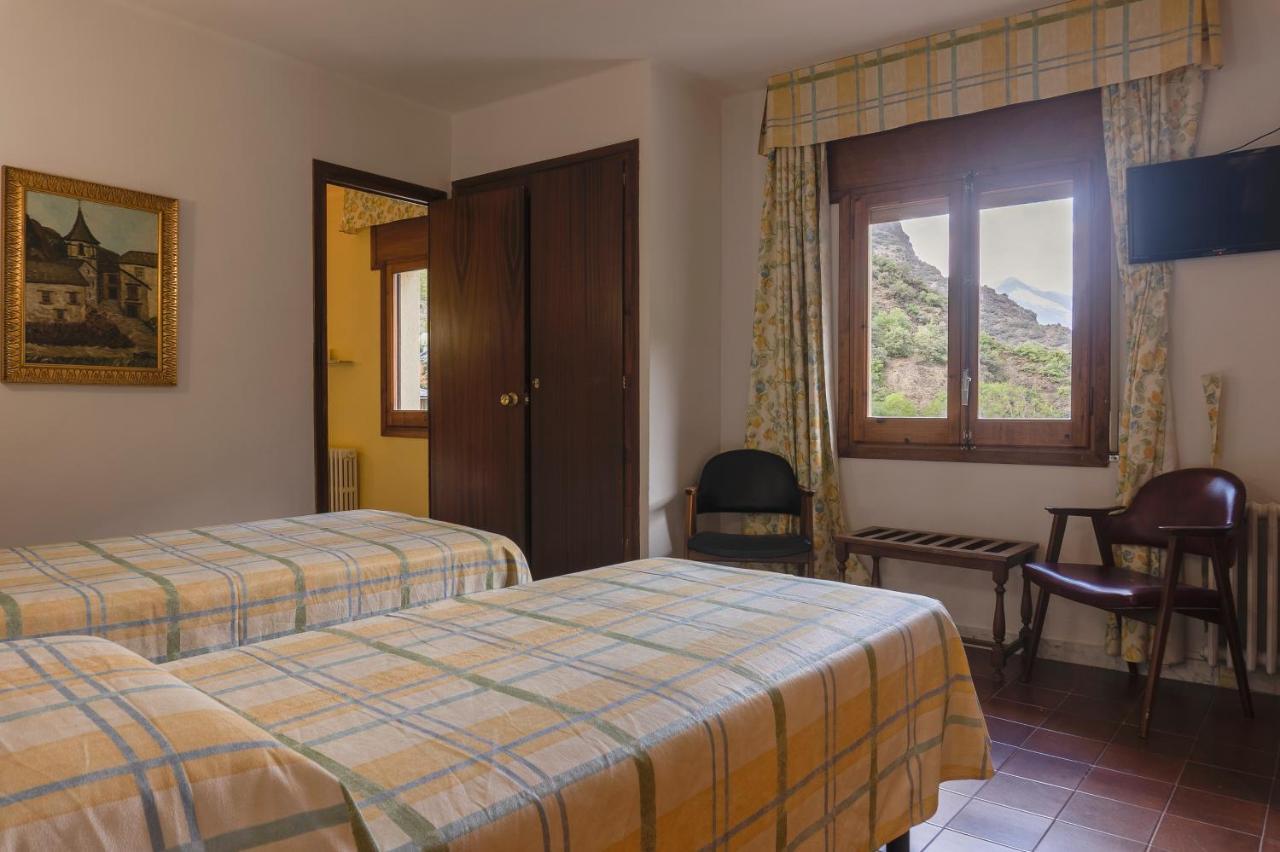 Hotel Cardós Ribera de Cardós Buitenkant foto